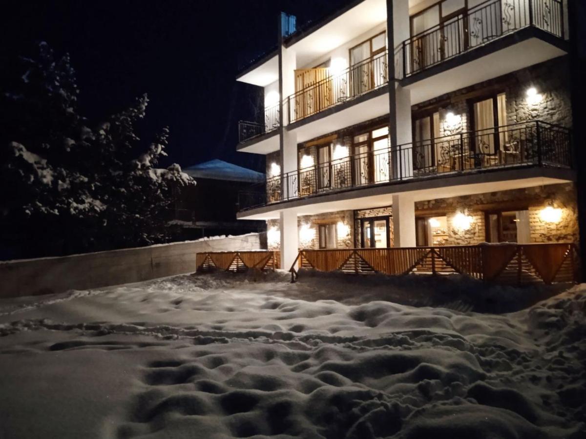 Mood Hotel Kazbegi מראה חיצוני תמונה