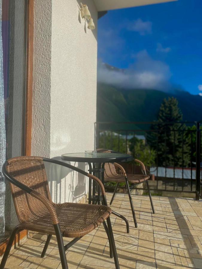 Mood Hotel Kazbegi מראה חיצוני תמונה