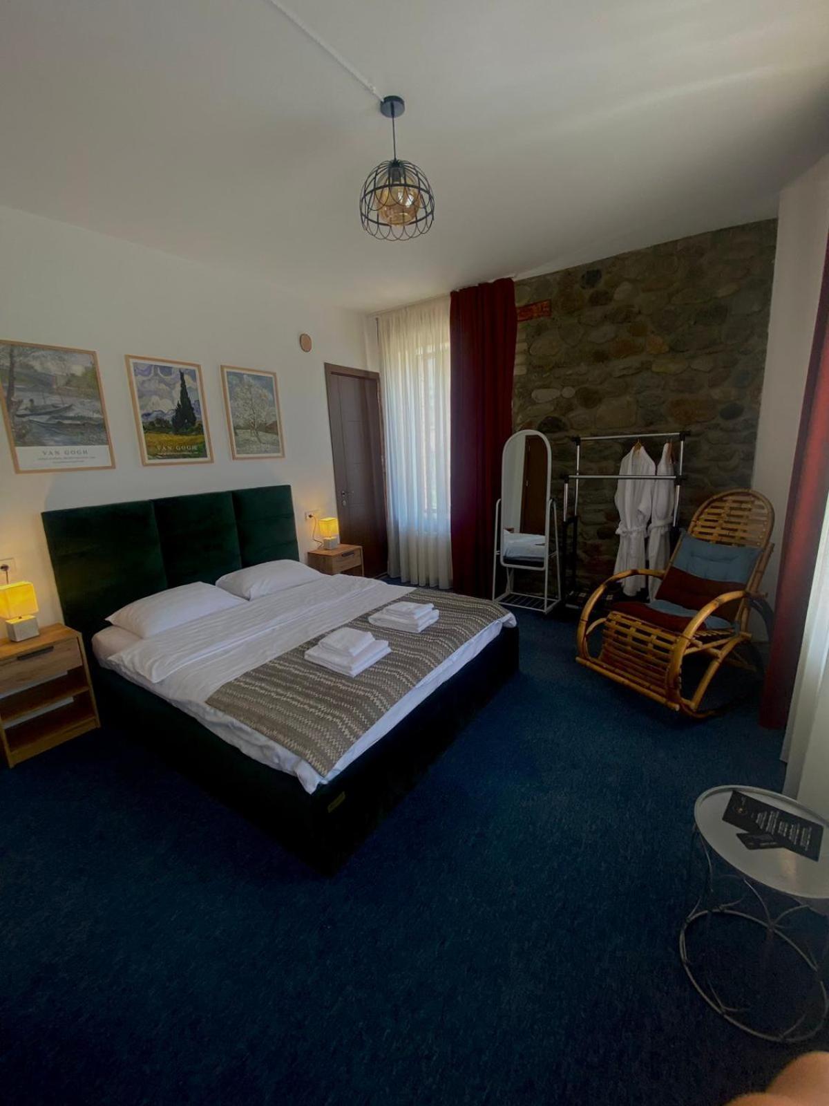 Mood Hotel Kazbegi מראה חיצוני תמונה