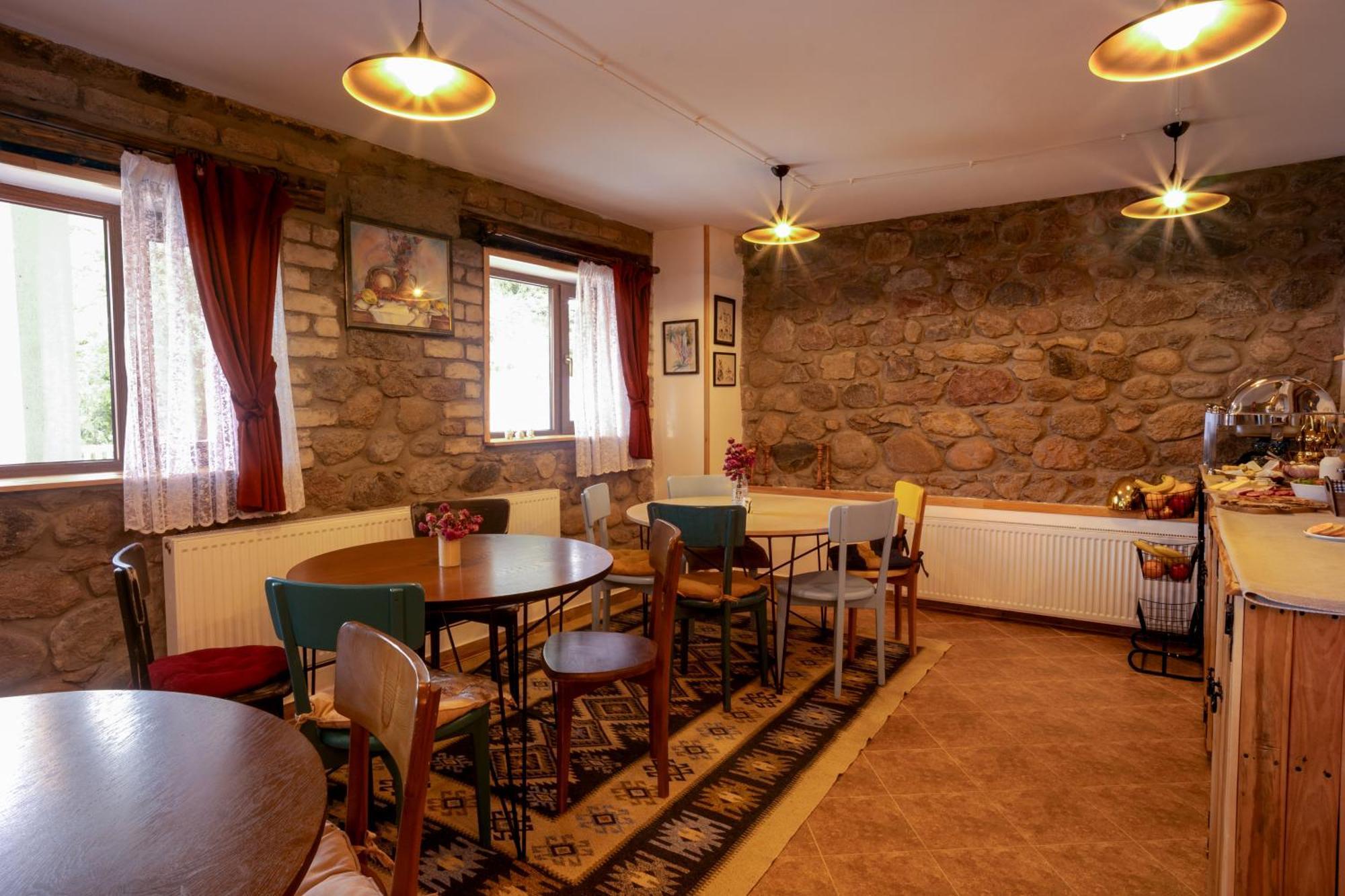 Mood Hotel Kazbegi מראה חיצוני תמונה