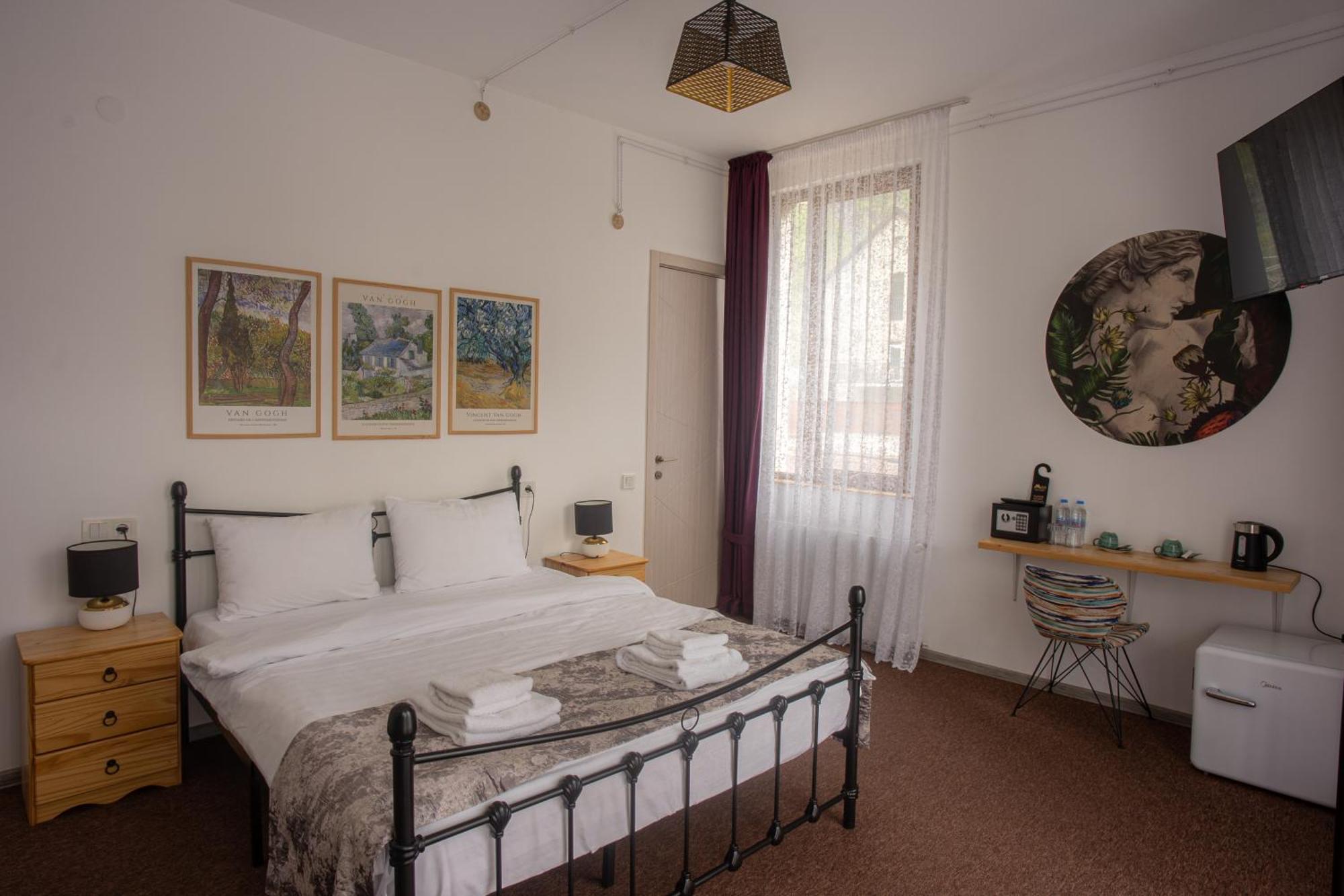 Mood Hotel Kazbegi מראה חיצוני תמונה